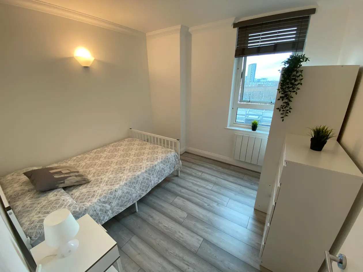 Double room in Crossharbour